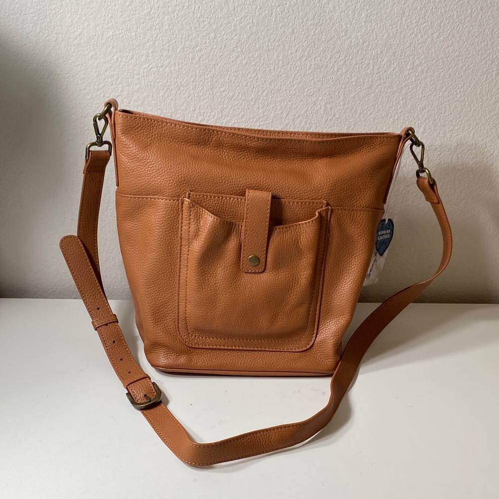 Tommy Bahama Tan Leather Shoulder Bag